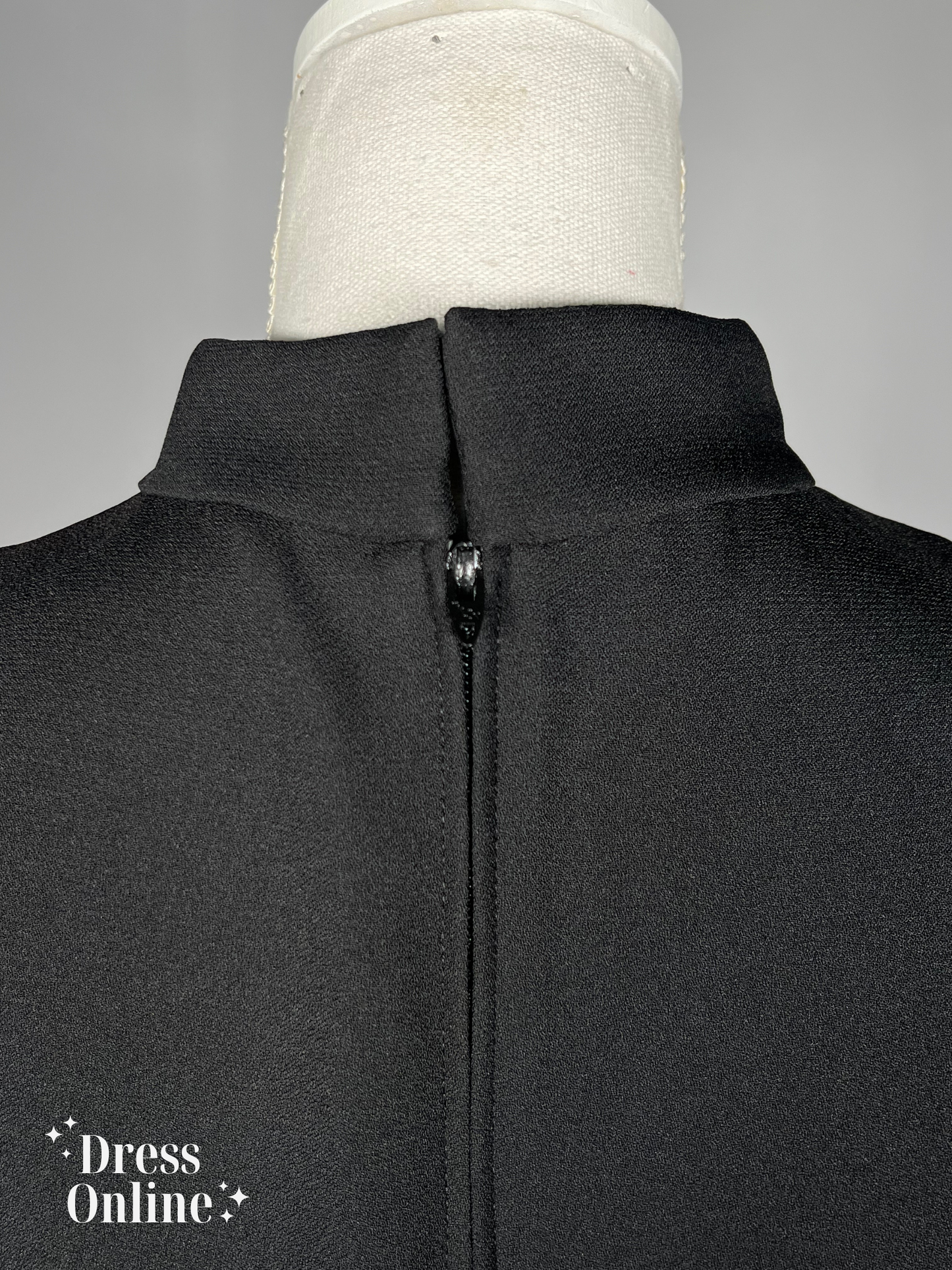 Zwarte Vintage Avondjurk met Keyhole Detail en Knoopsluiting Maat XL - 274