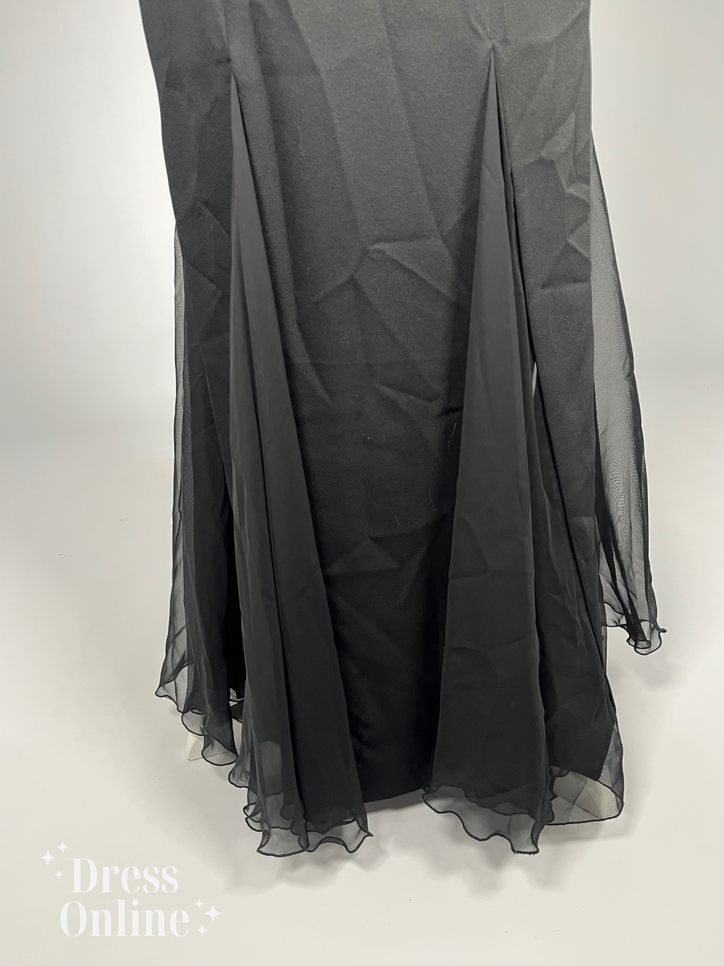 Chique Zwarte Avondjurk met Kraaldetails - Maat M - 405