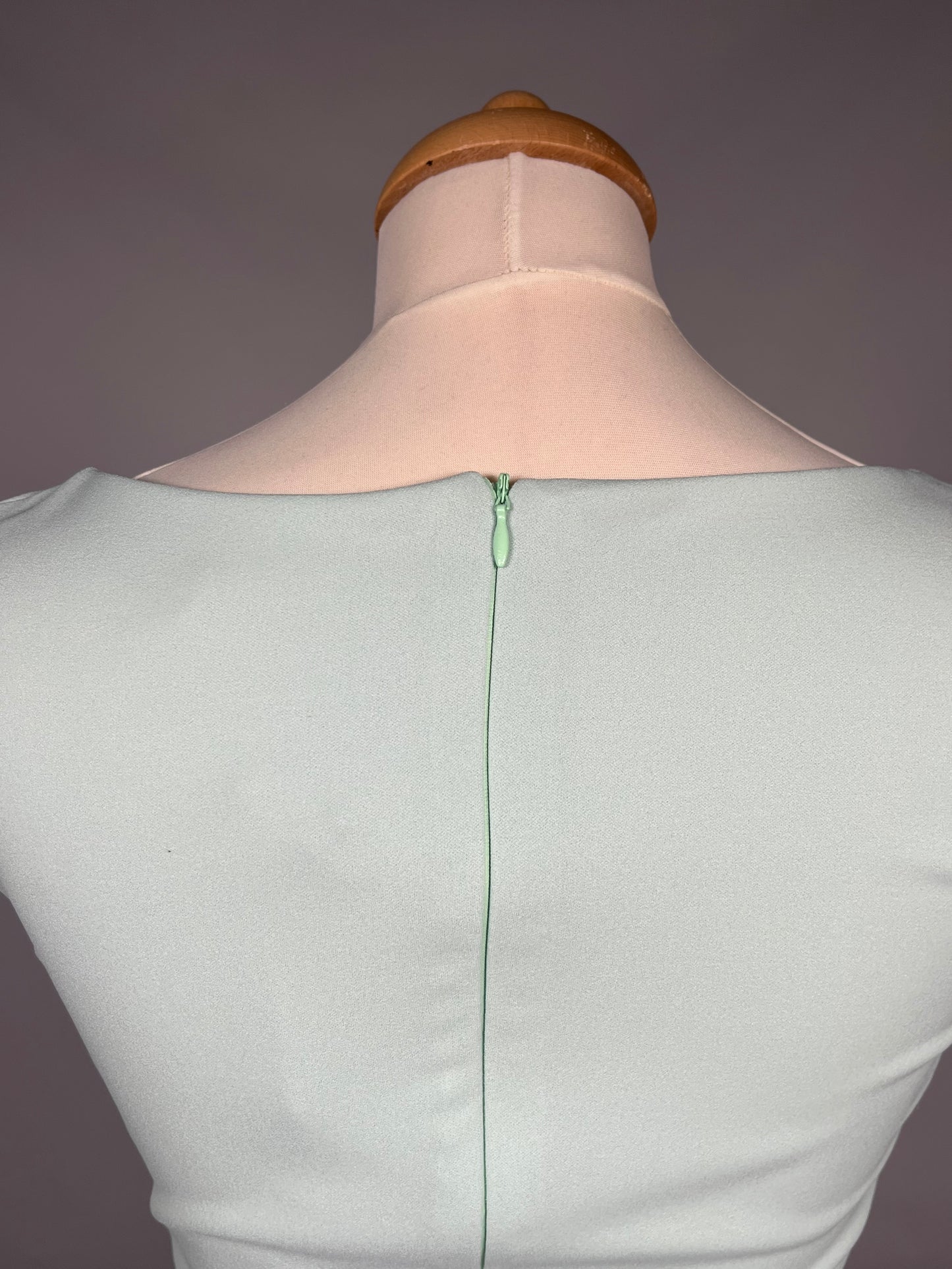 Elegante Mintgroene Cocktailjurk met Drapering - Maat M 38