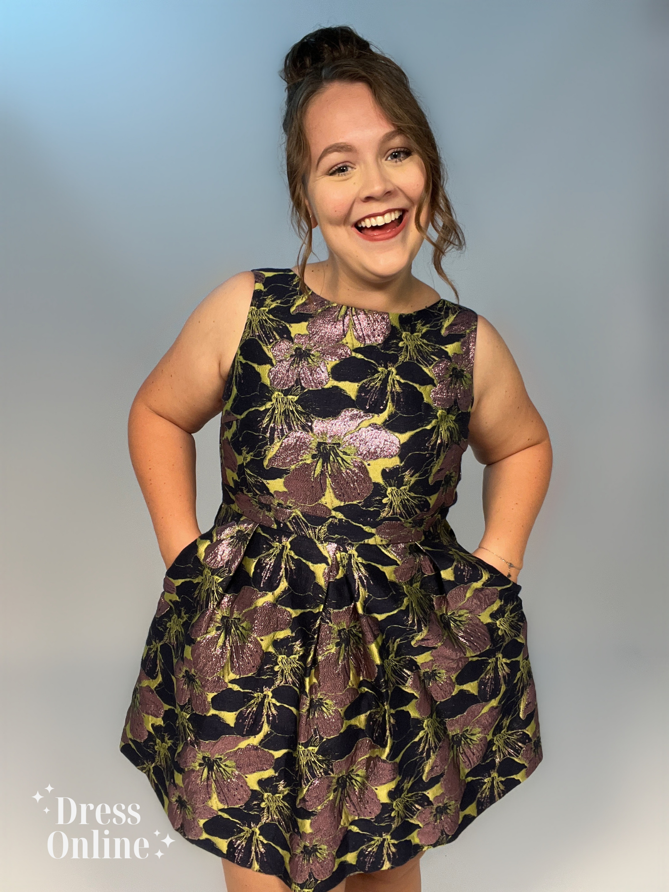 Schitterende Bloemenpracht Cocktailjurk - Maat S