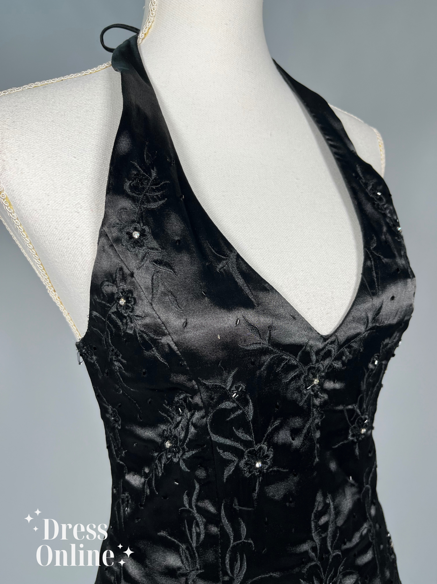 Chique Zwart Halter Galajurk met Geborduurd Lijfje - Maat XS - 403