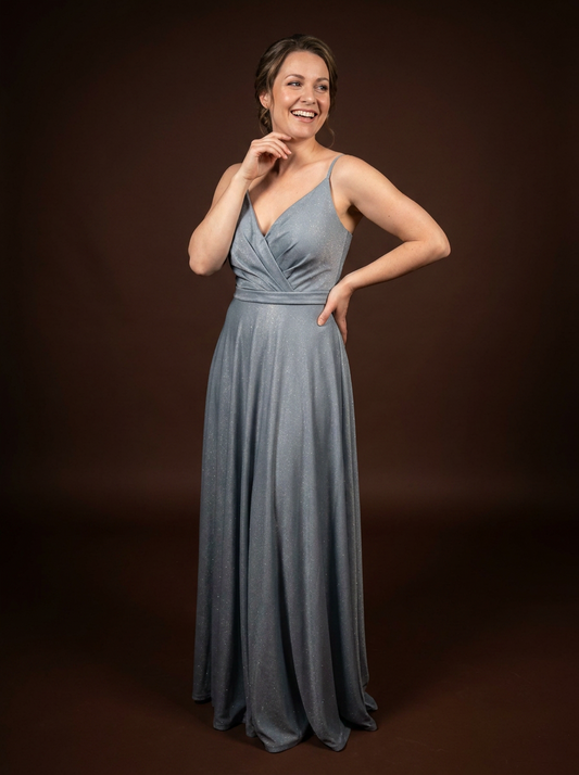 051 Dusty Blue Glitterjurk met Wikkeleffect – Jake's Cocktail