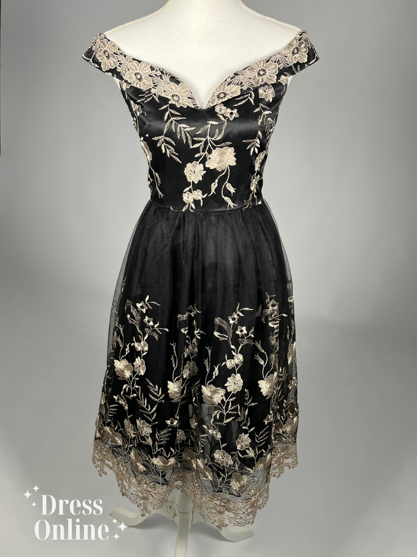 Elegante Zwart-gouden Cocktailjurk met Geborduurde Bloemen - Maat M - 360