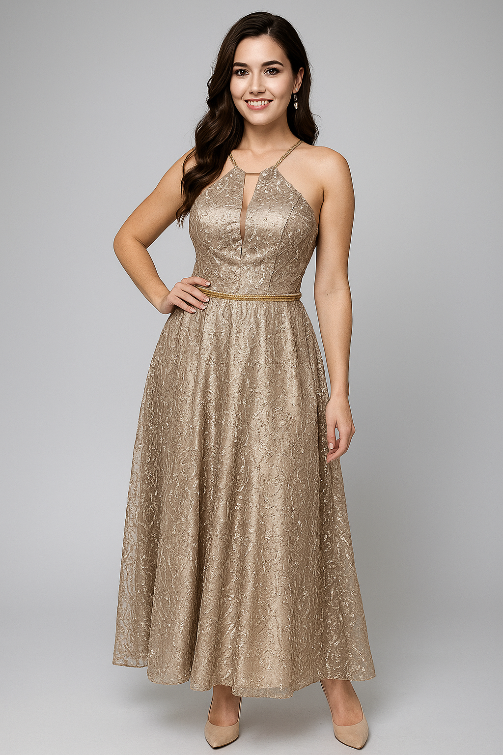 Champagnekleurige galajurk met glitters maat M -171