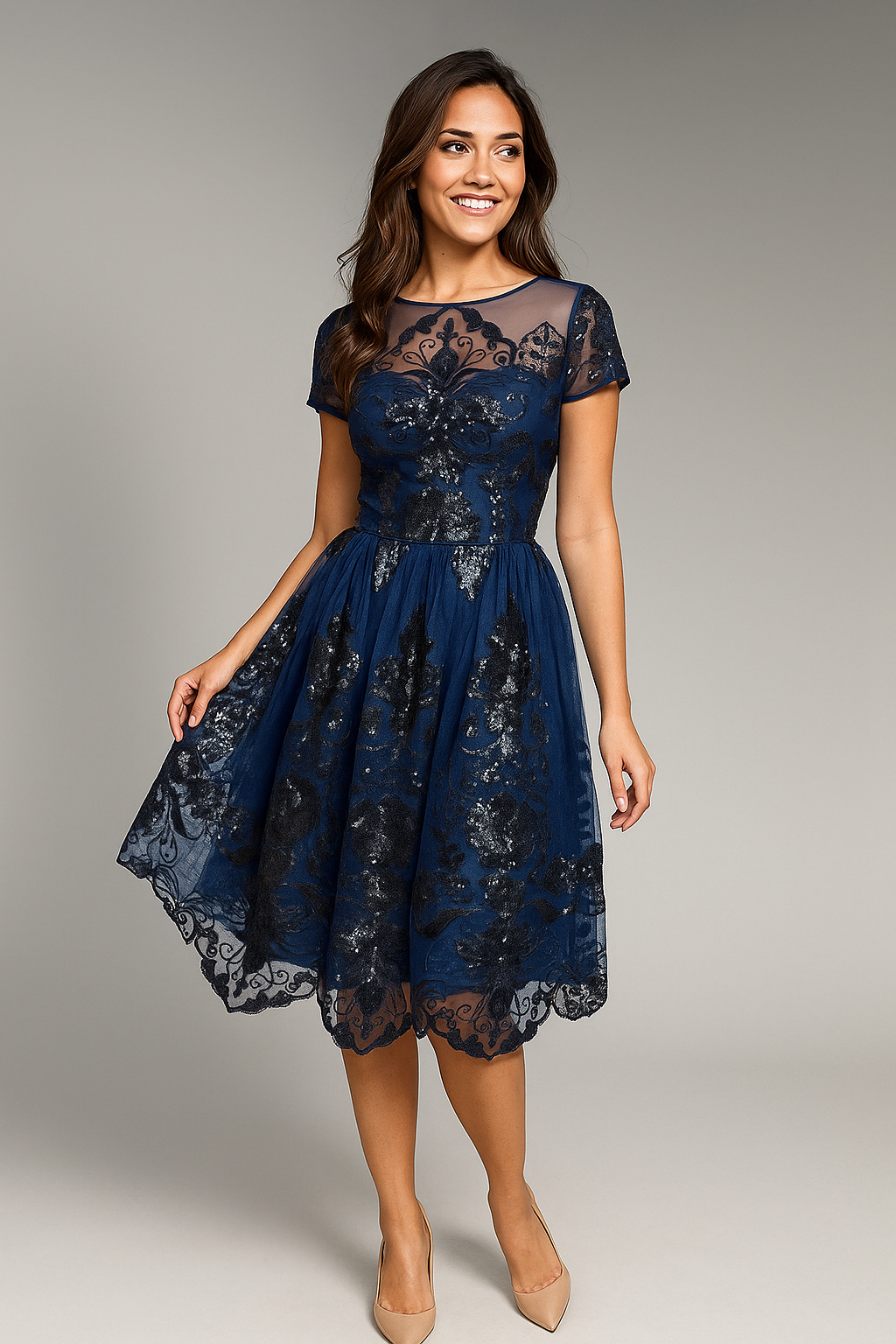 Chi Chi London Donkerblauwe Midi-jurk met Pailletten en Tule - Maat M - 414