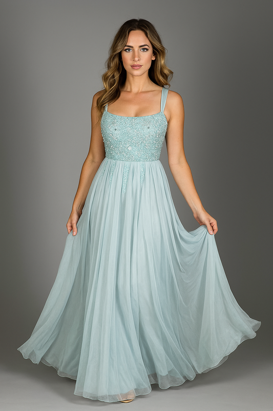 chitterende Lichtblauwe Galajurk met Pailletten Versierd Lijfje - Maat M - 407