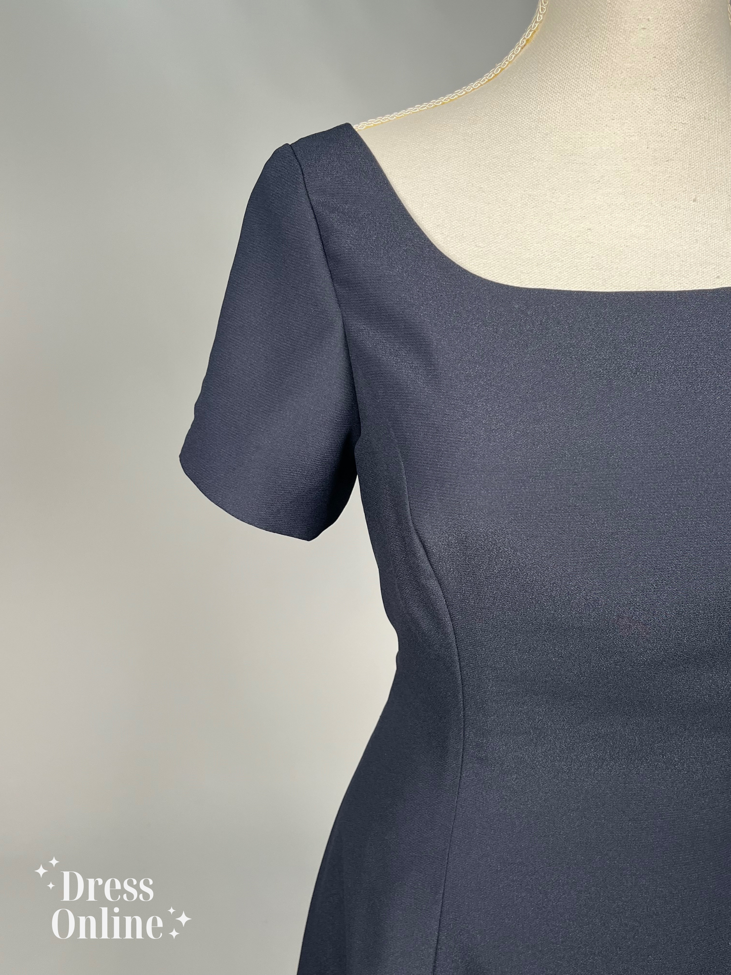 Donkerblauwe Galajurk met Elegante Open Rug - Maat L - 287