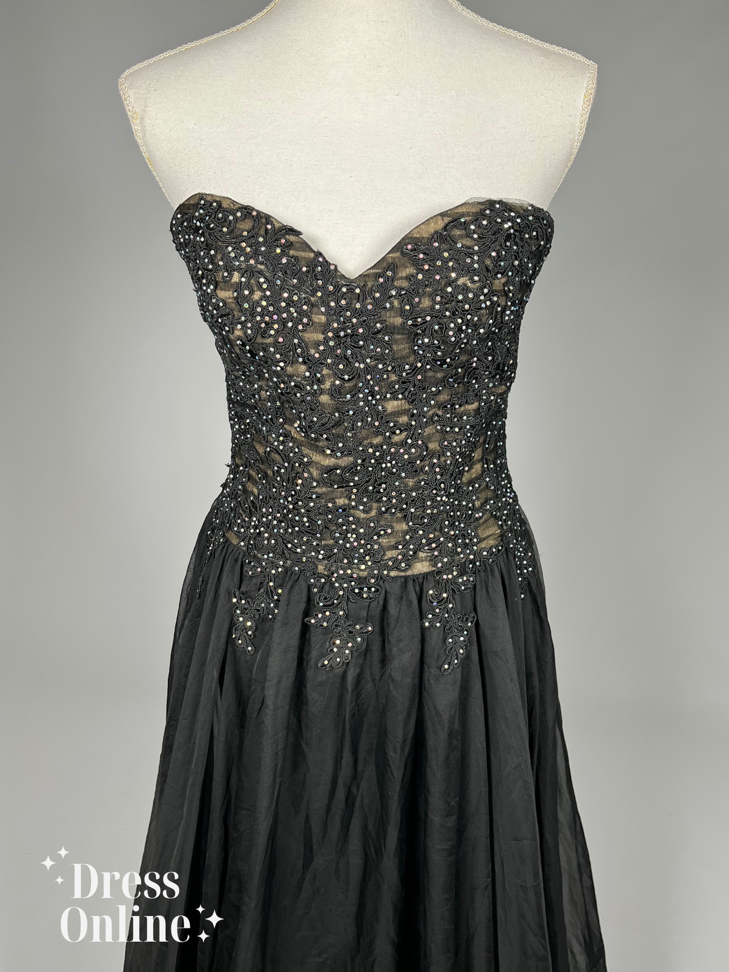 Glamoureuze Zwarte Galajurk met Sprankelende Versieringen - Maat S - 400