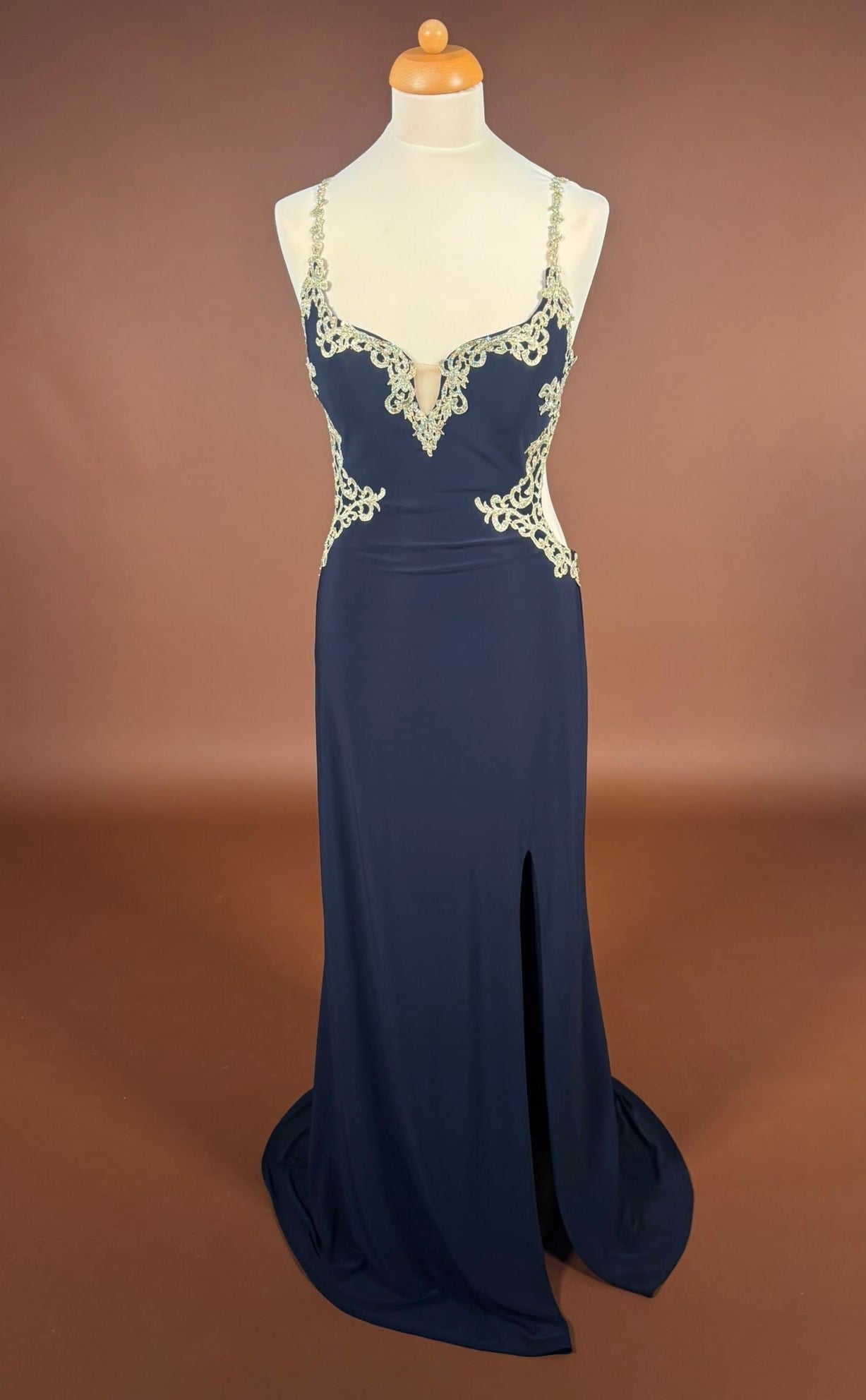 012 Marineblauwe Galajurk met Gouden Kant en Split – Jump Apparel