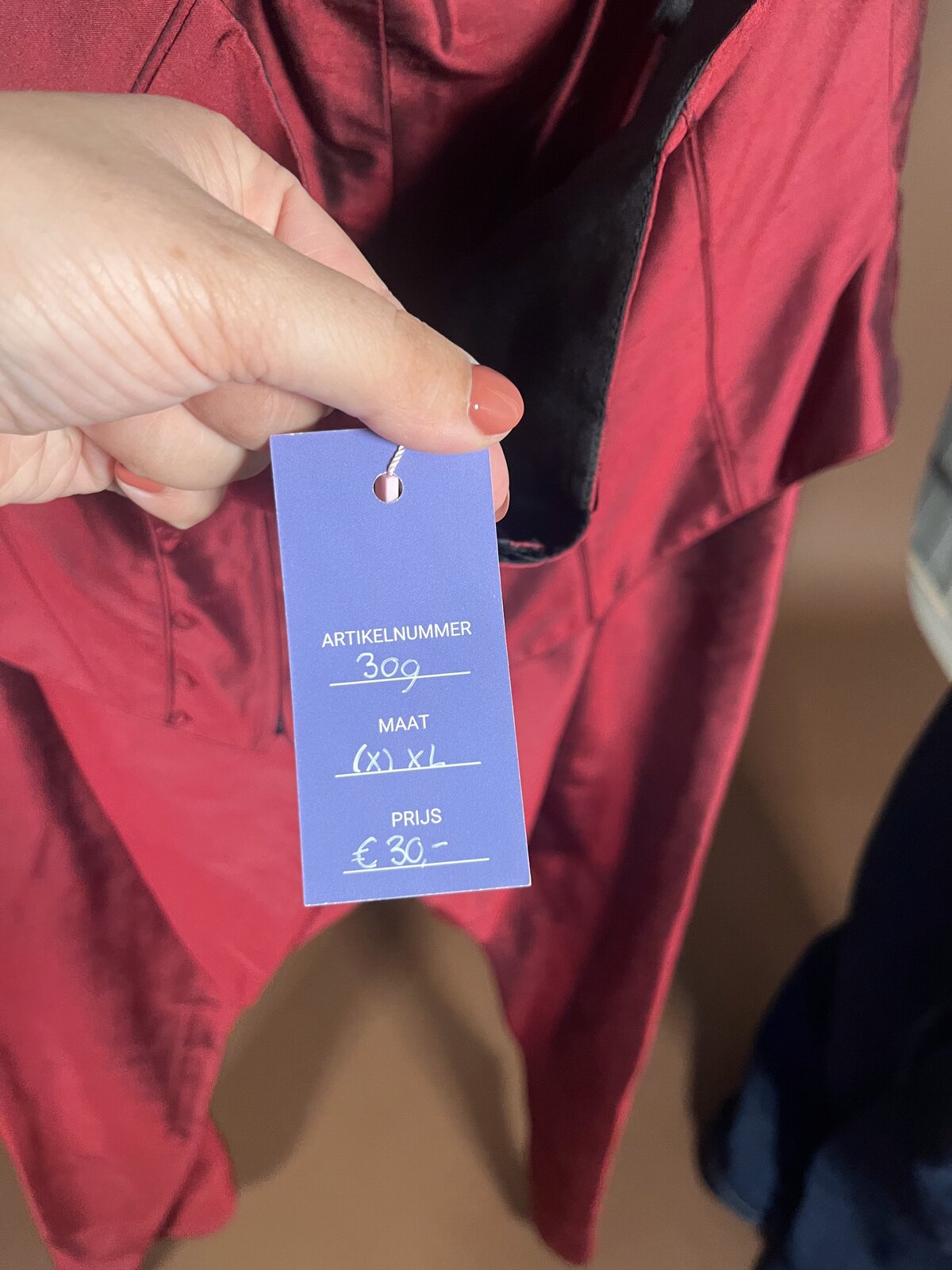 040 Wijnrode Glanzende Jumpsuit met Wijde Pijpen