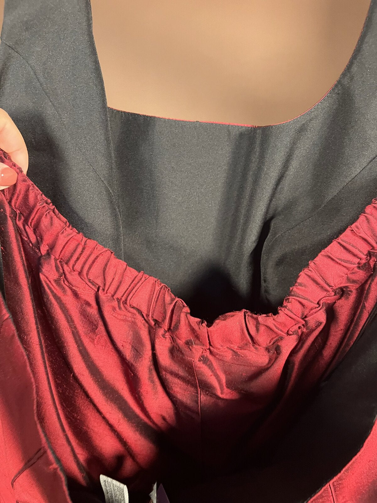 040 Wijnrode Glanzende Jumpsuit met Wijde Pijpen