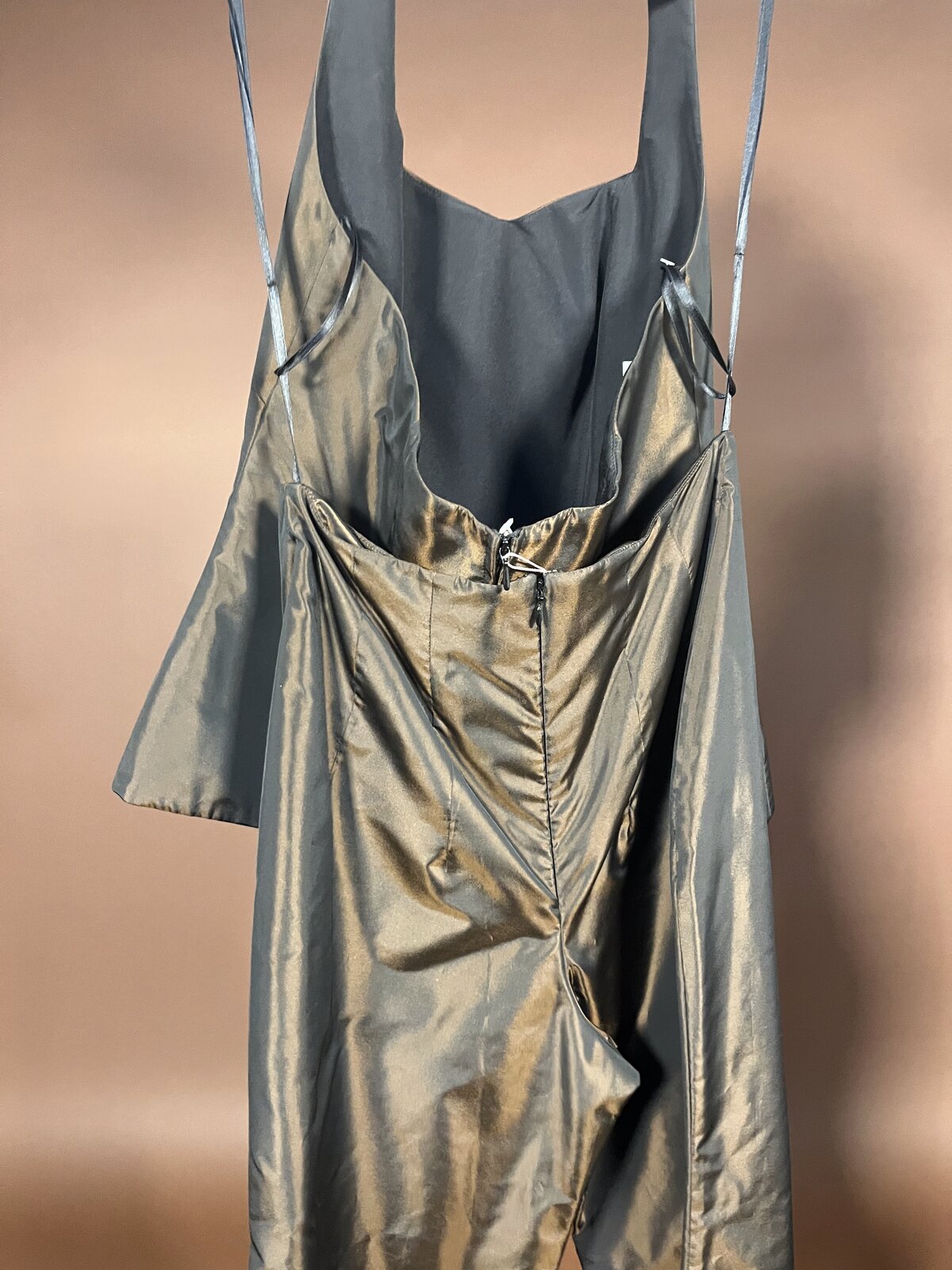 042 Metallic Bronzen Jumpsuit met Halter Top – CreationJolie