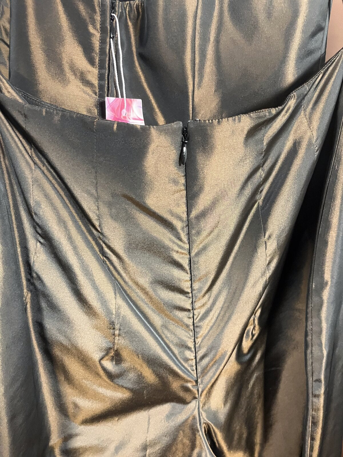 042 Metallic Bronzen Jumpsuit met Halter Top – CreationJolie
