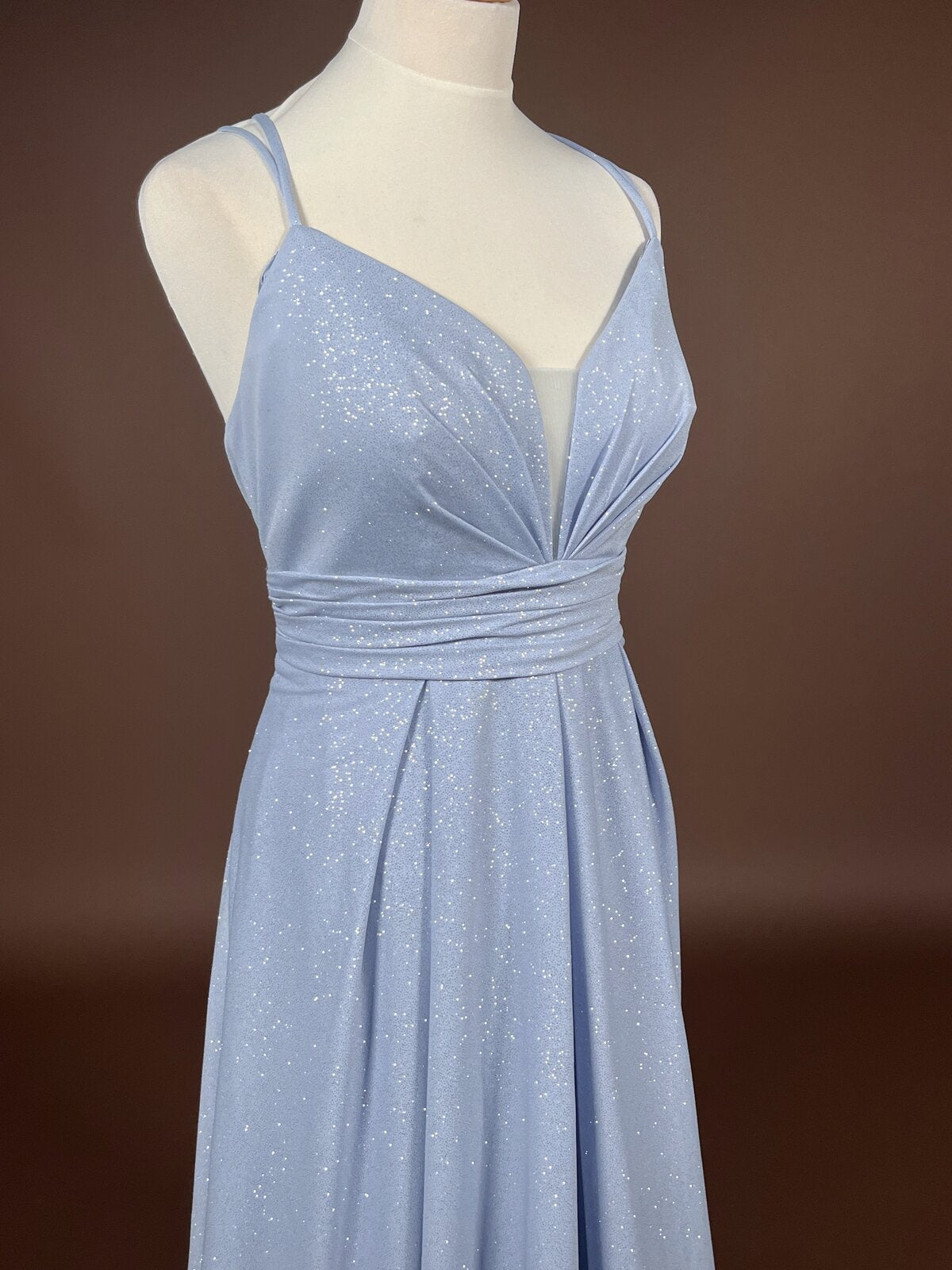 052 Zilvergrijze Glitter Maxi-jurk – Jake's Cocktail