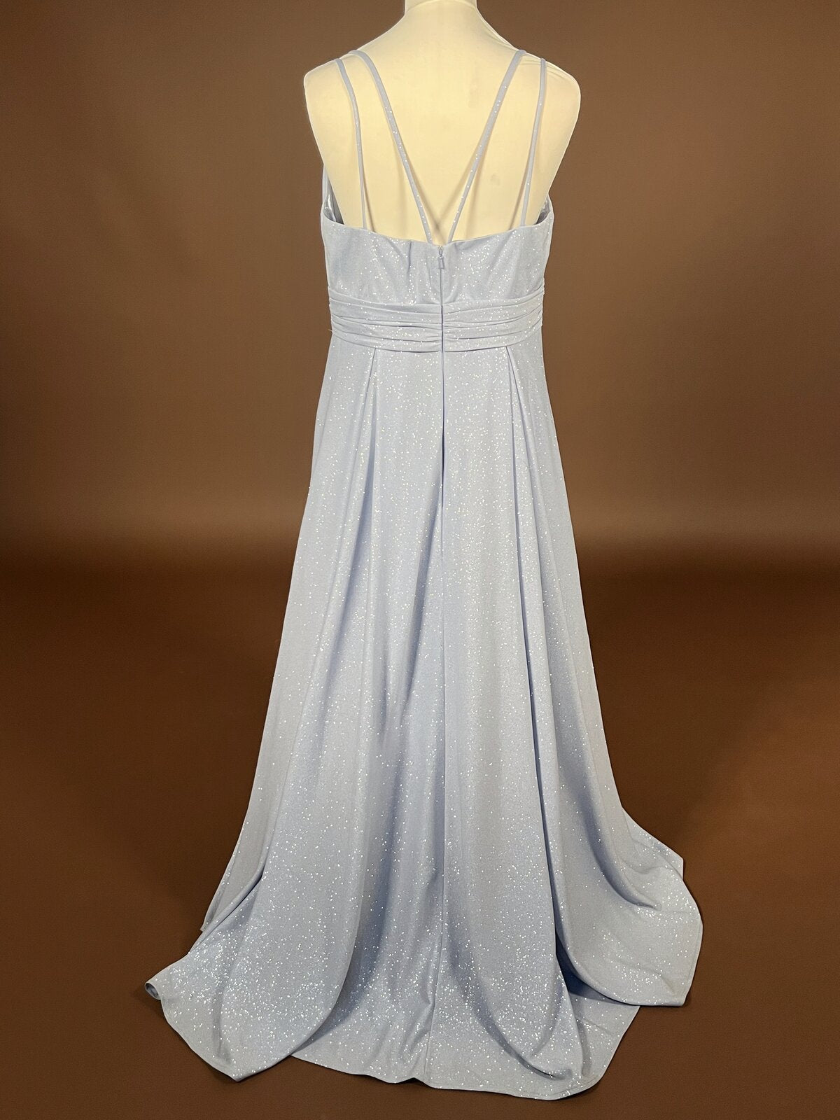 052 Zilvergrijze Glitter Maxi-jurk – Jake's Cocktail