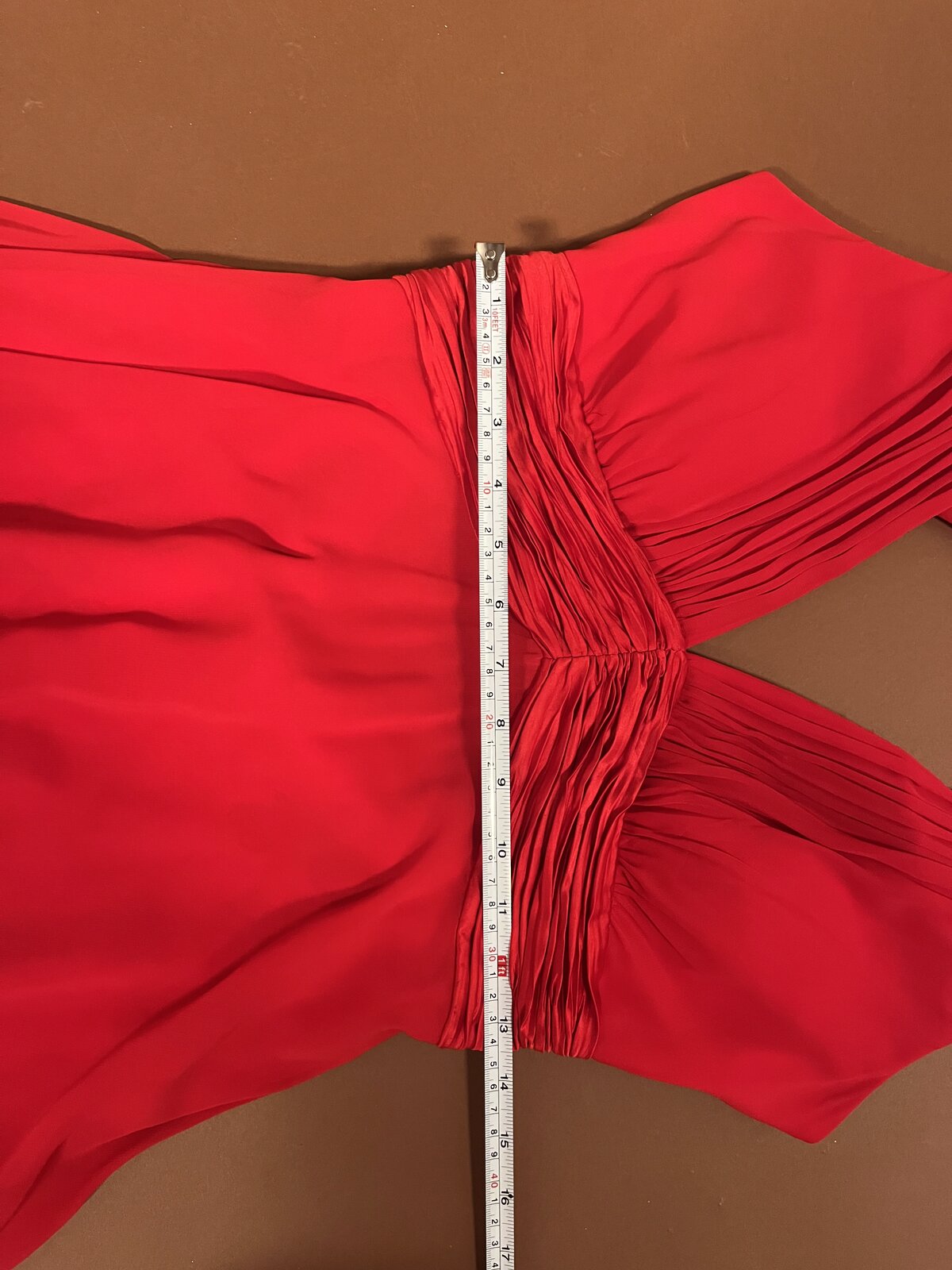 011 Rode Griekse-stijl Galajurk met Open Rug – Jake's Cocktail