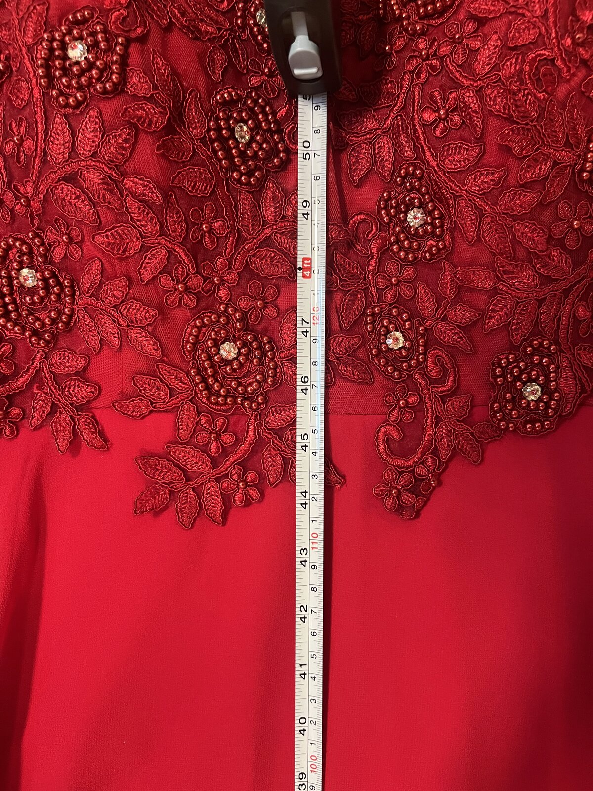001 Rode Avondjurk met Kralen en Kant – S&W Fashion