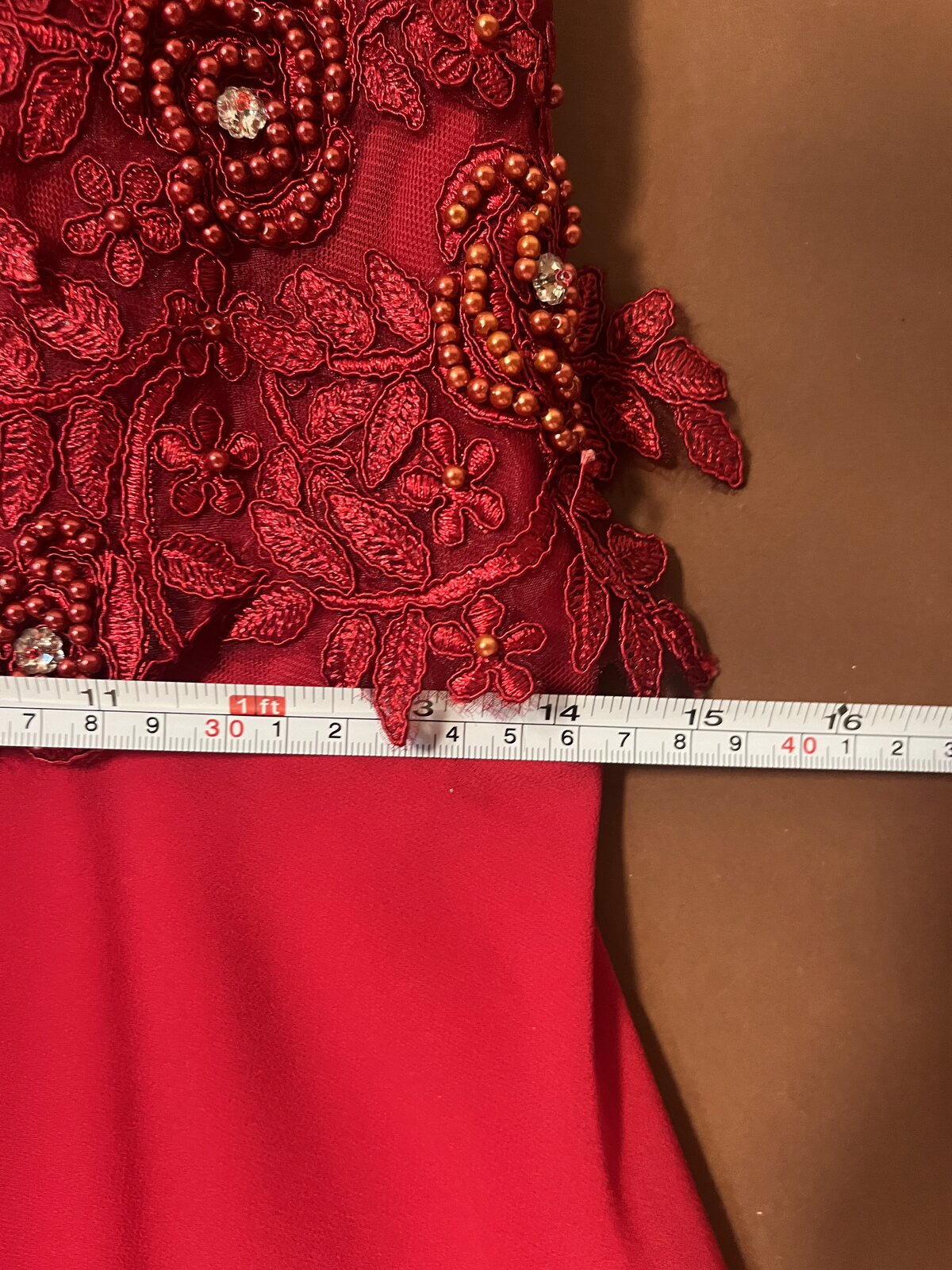001 Rode Avondjurk met Kralen en Kant – S&W Fashion